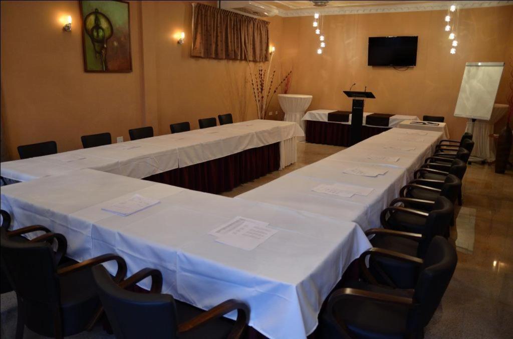 Sheva Hotel Paramaribo Luaran gambar
